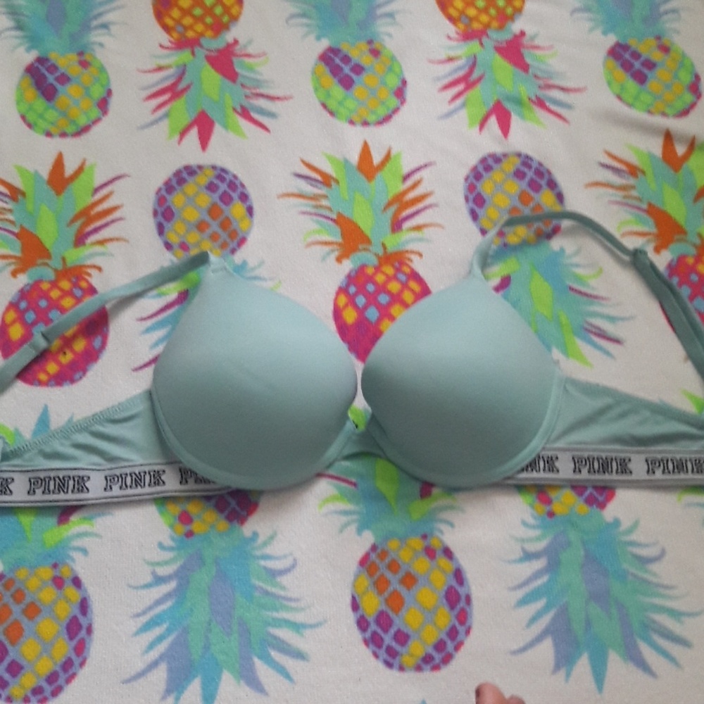 Pink Victoria's secret push up bra